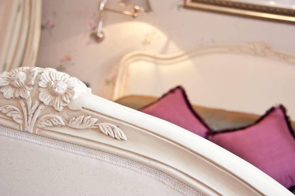 Bowness Bay Suites (Adults Only) Zewnętrze zdjęcie