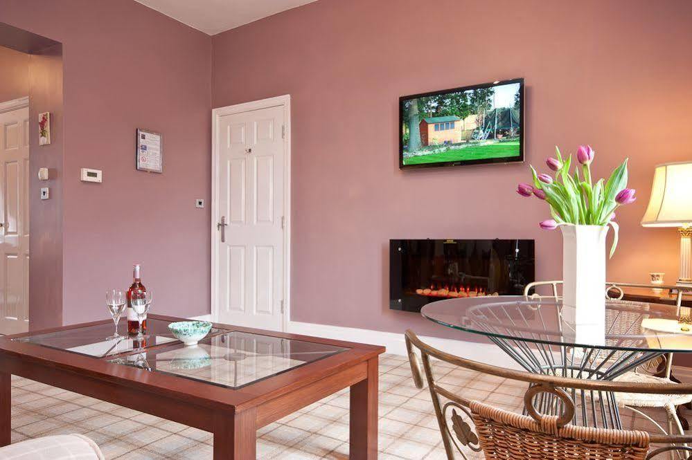 Bowness Bay Suites (Adults Only) Zewnętrze zdjęcie